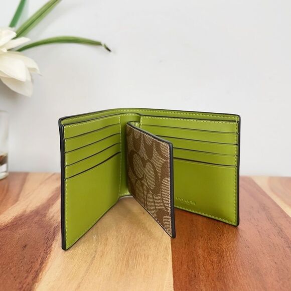 NWT Coach 3 In 1 Wallet In Signature Canvas - Picture 4 of 6